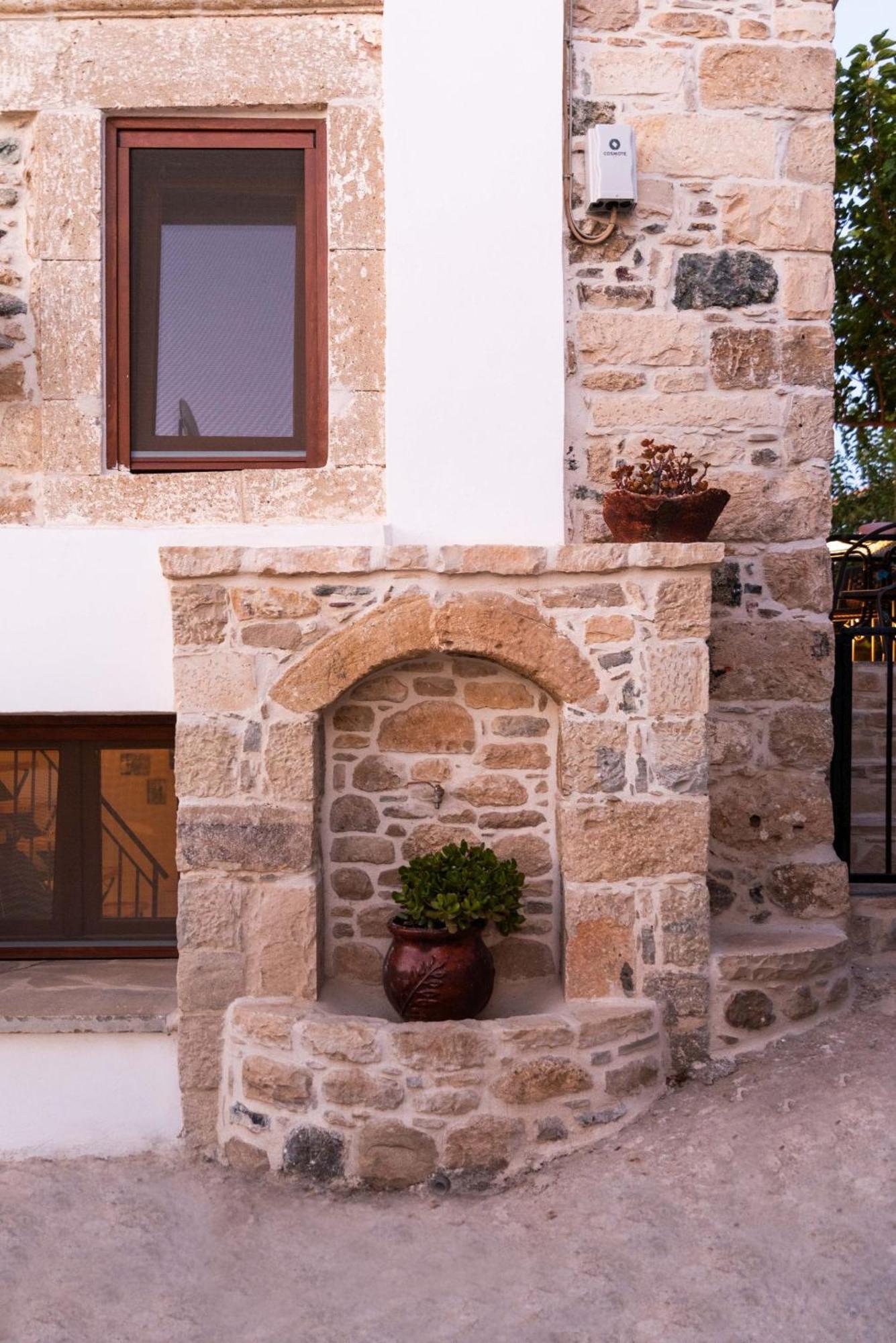 Petrokefálion Stone House Elefteria Near Matala Beach מראה חיצוני תמונה